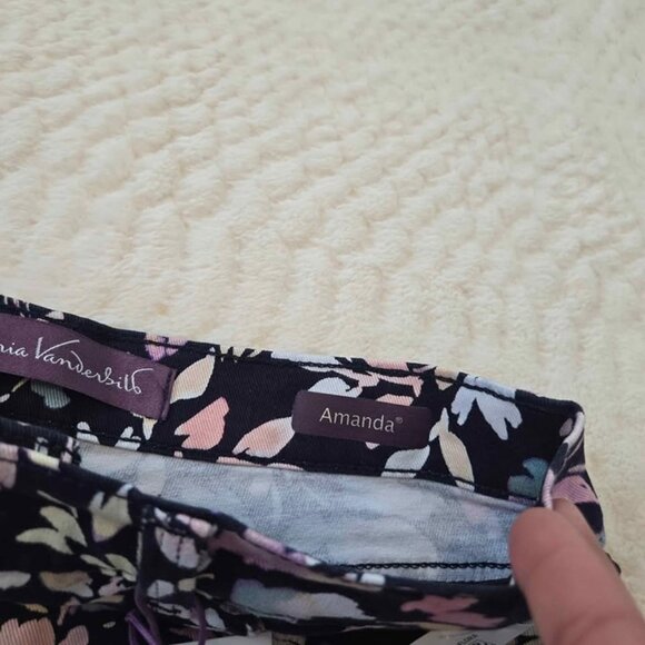 Gloria Vanderbilt Amanda Capri Built-in Slimming Panel NEW Women's Size 10 #830 - Picture 6 of 9